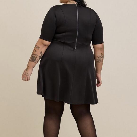 Torrid Fit & Flare Dress - Black Scuba Mini Zip Elbow Sleeve V Neck Plus 2X - Picture 3 of 12